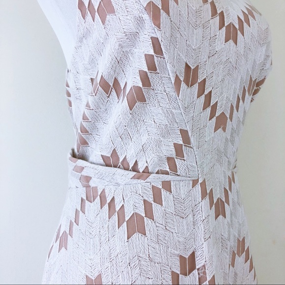 STYLESTALKER Miranda A-line dress in Blanc NWT L - Picture 6 of 8